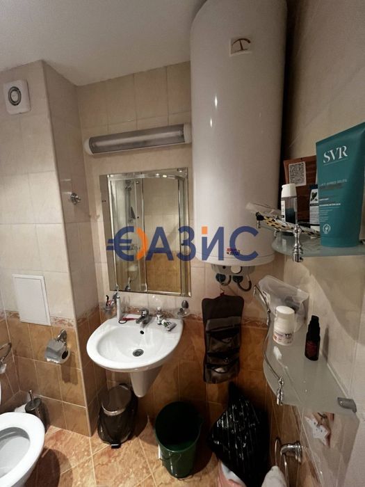 Продава се Двустаен апартамент в Свети Влас - 70 кв.м за 722 €/кв.м - Снимка #13