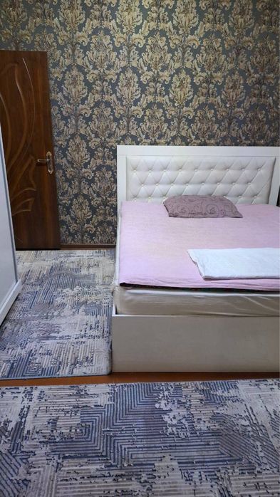 Адрес Зади северново вагзала. 3 комнатный. Свой дом