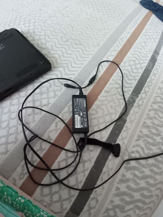 Ноутбук на запчасти