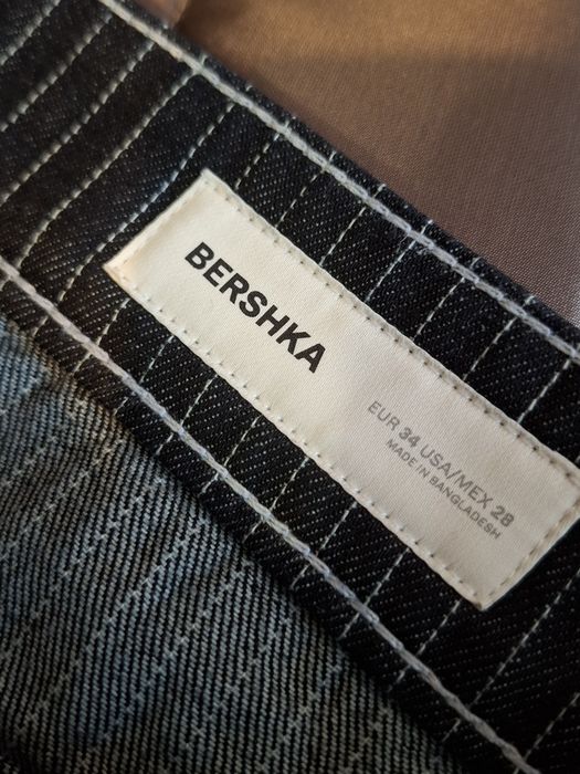 Bershka Stripe Barrel Jeans