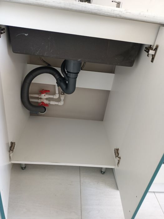 Продам кухонную гарнитуру в городе Астана.