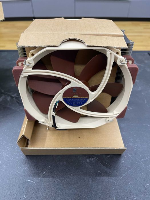 НОВ Noctua NH-U14S TR5-SP6 – Premium CPU COOLER за AMD Threadripper / EPYC – sTR5 / SP6**  **НОВ • НЕРАЗОПАКОВАН • ОРИГИНАЛЕН NOCTUA • 100 €