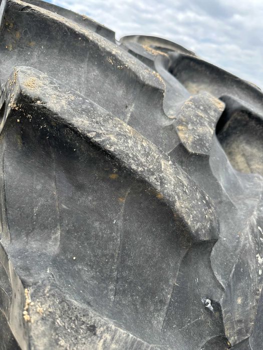 Cauciuc 16.9 R34 Pirelli