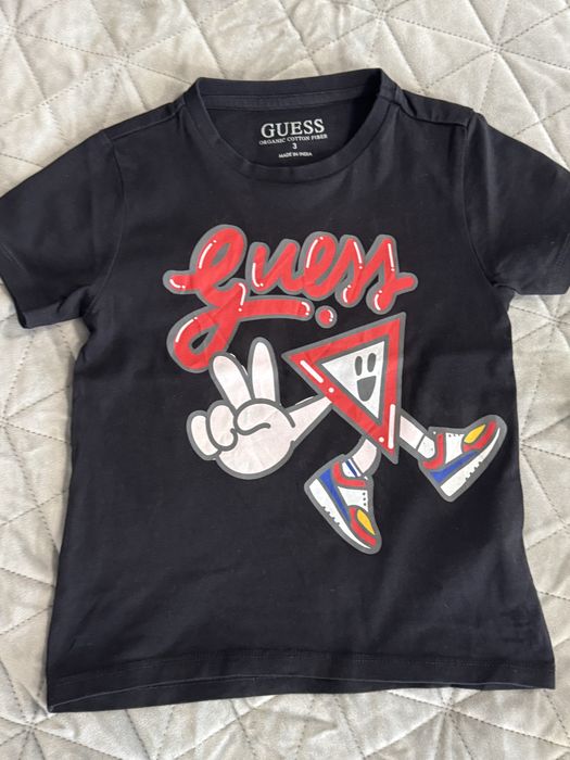 Тениски Guess 3-4 г