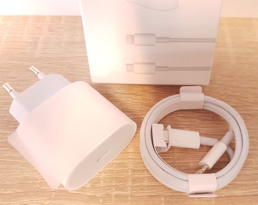 Оригинално зарядно 13/13 Pro Max/ Iphone Fast charger usb-c 20W