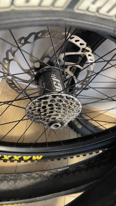 Капли шини гуми 26/27,5/29 Hope Dt swiss Race Face E*13 Maxxis