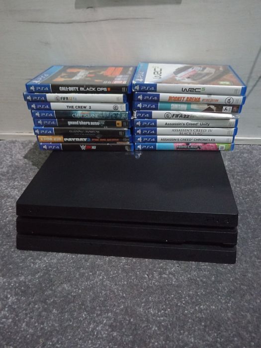 PlayStation 4 PRO  1 TB