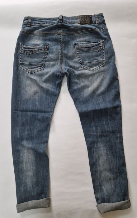 Разпродажба Дамски дънки, модел бойфренд Sisley