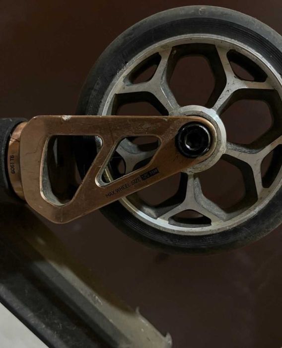 Самокат трюковой Oxelo Freestyle MF 3.6 V5