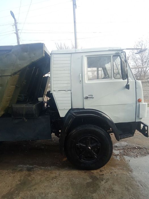 Samasval kamaz sotiladi