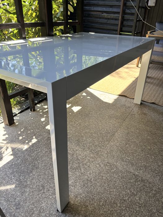 Masa alba extensibil