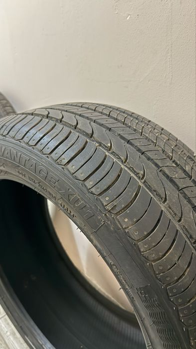 Новый комплект шин 245/45/19
