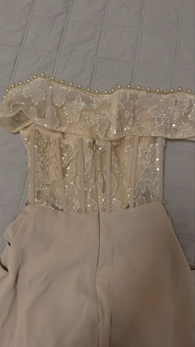 Официална рокля