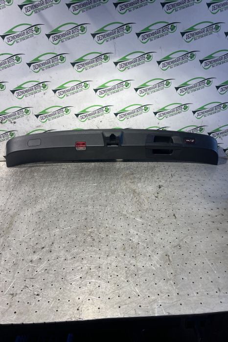 Ornament portbagaj A167 740  26 00 Mercedes-Benz GLE prima generatie