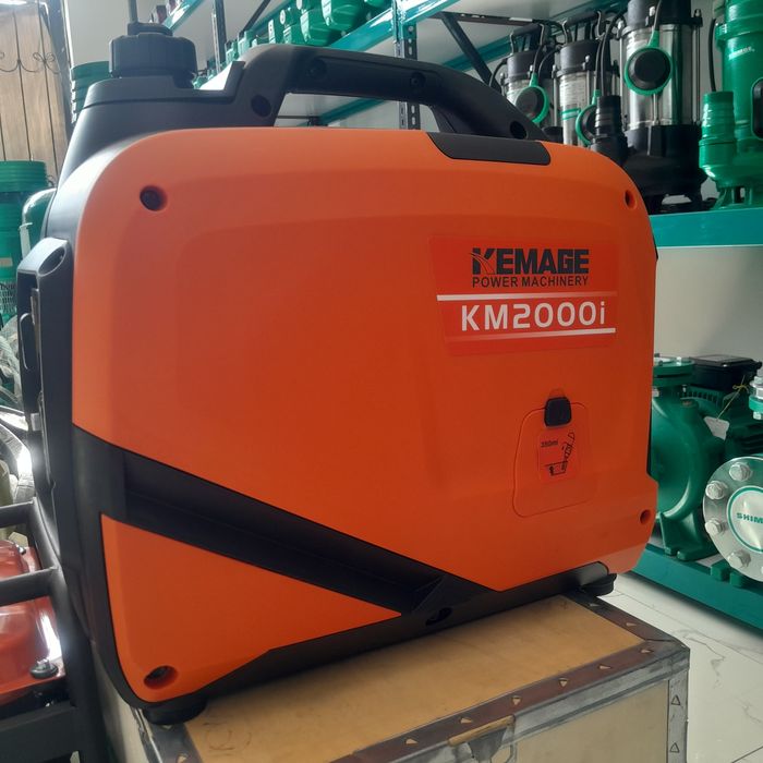Движок, генератор 220 в Kemage generator dvijok