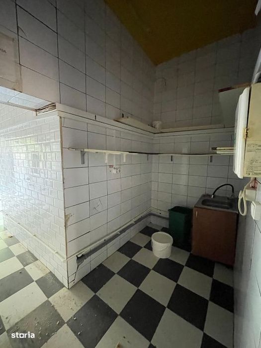 Spatiu comercial, 32 mp, zona Centru