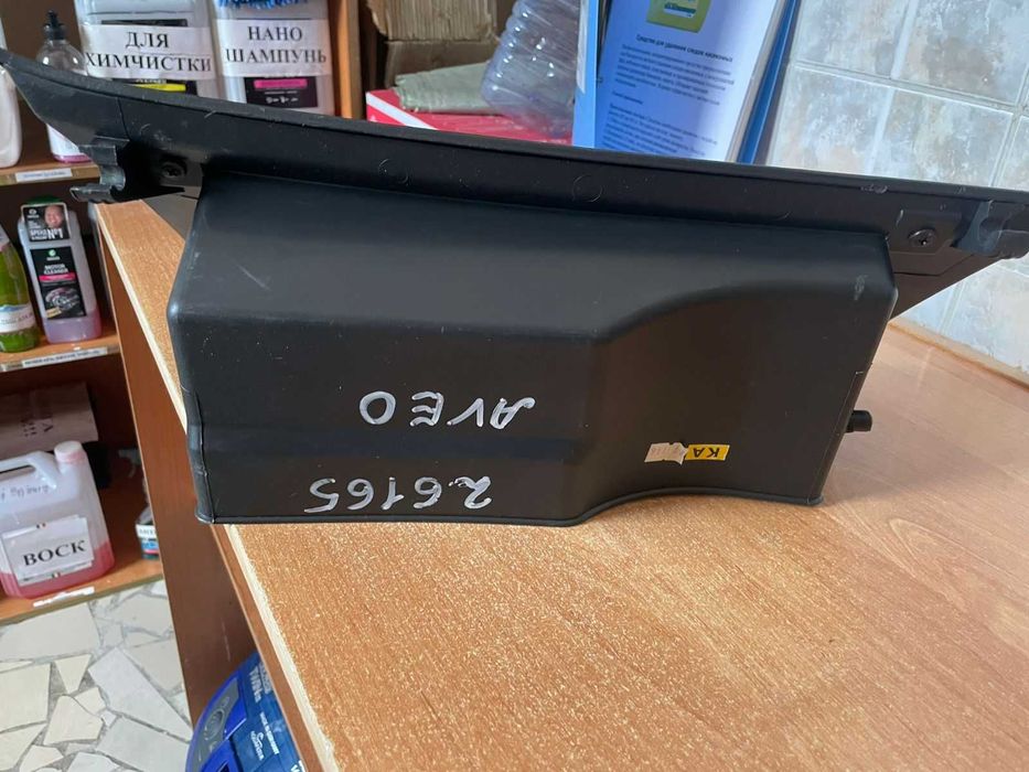 Бардачок на Шевроле Авео