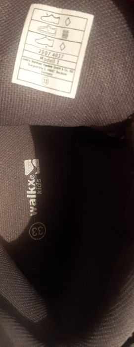 Продам новые детские ботинки Германия