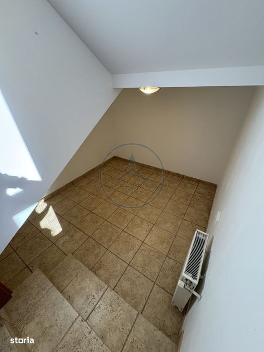 Casa D+P+E, 1000mp teren de vanzare | Zona Calea Moldovei