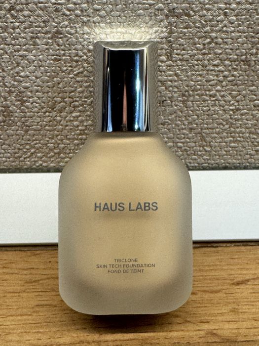 Тональный Haus Labs, новый