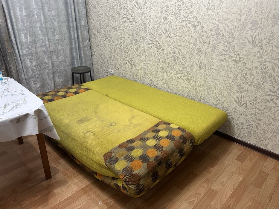 Б/у диван бесплатно