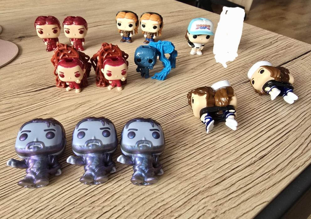 Kinder joy - stranger things