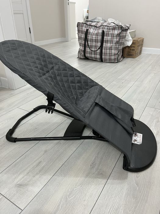 Продам детский шезлонг очень удобный