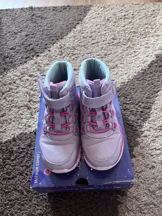 Детски светещи ботушки – №26