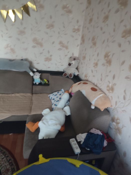 Диван угловой раздвижной б/у