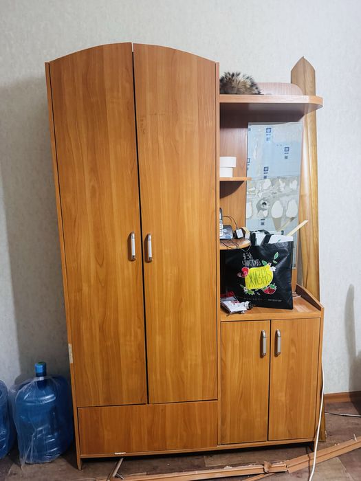 Прихожая бу продается