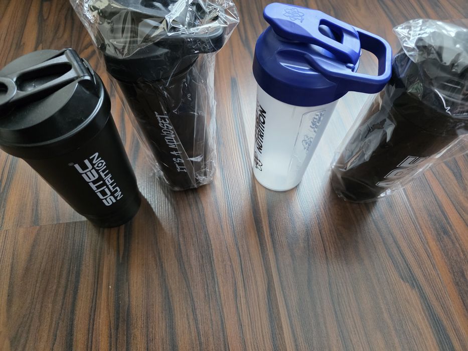 Шейкъри - 700 и 500 мл