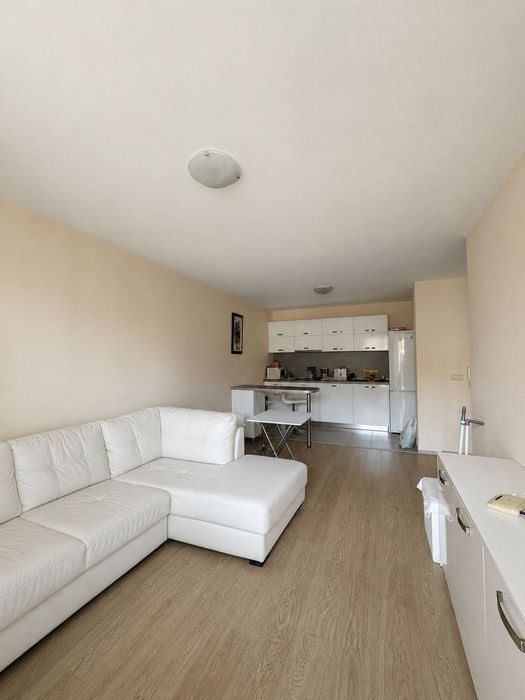 Продава се Двустаен апартамент в Поморие - 55 кв.м за 1873 €/кв.м - Снимка #2