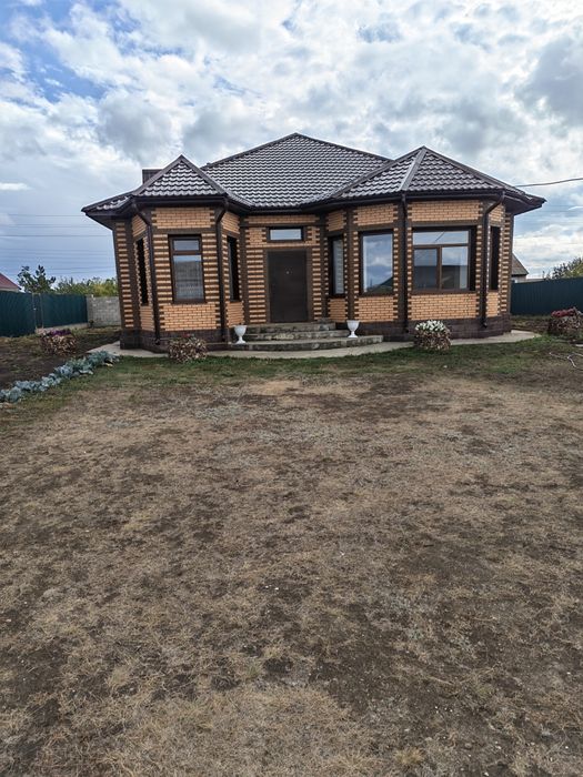 Продам дом в с. Садовое