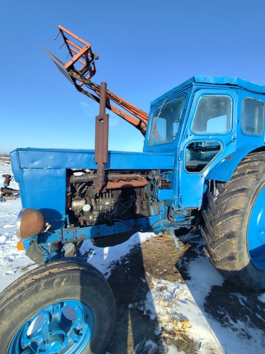 Продам 2 трактора т40 АМ