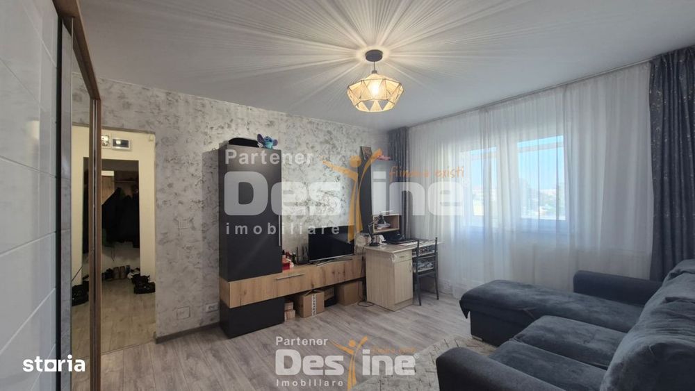 Apartament cu 2 camere etaj intermediar, renovat, boxa, zona Tudor Vla