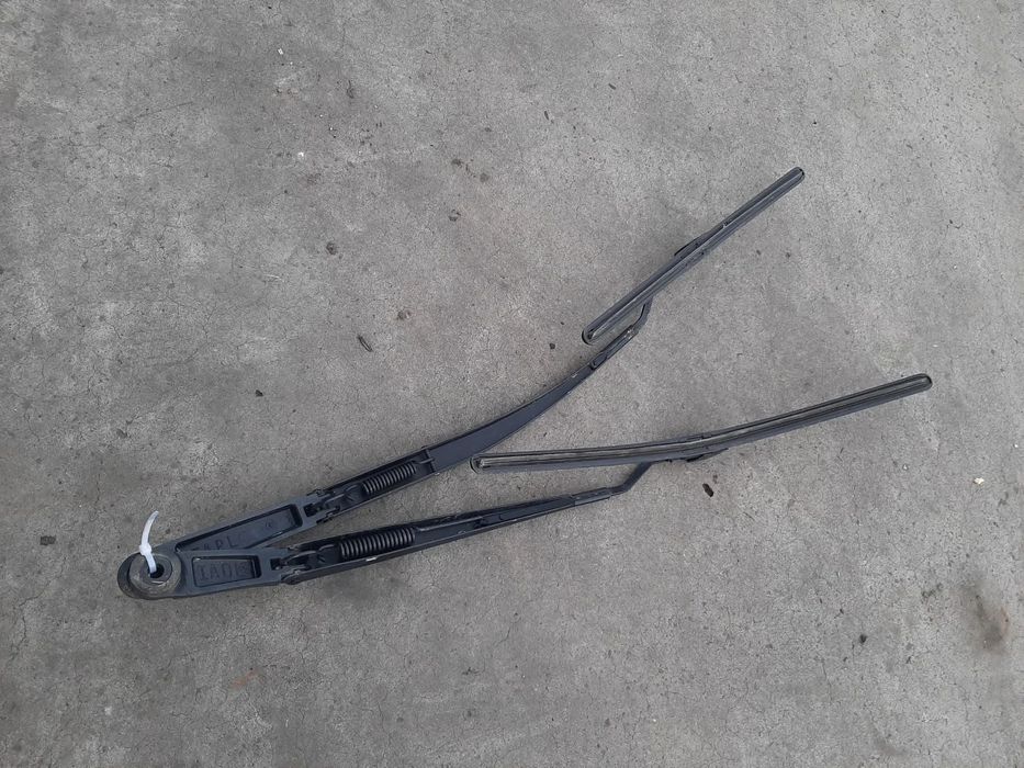 set brate stergator hyundai i10 ba 2013