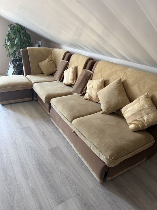 Canapea extensibila partial