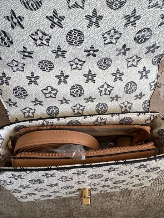 Дамска чанта Louis Vuitton