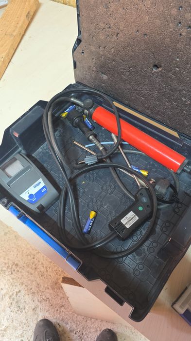 Vindem  teste330,îl și testoFG7500