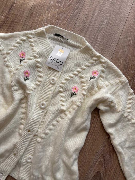 pulover tricotat dama