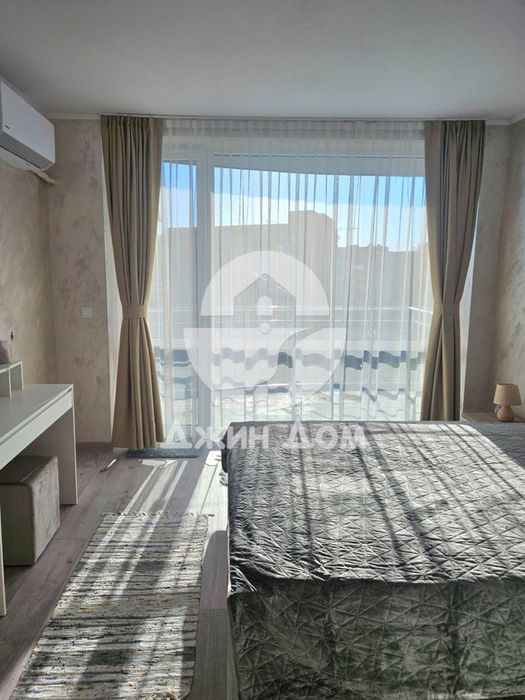 Продава се Двустаен апартамент в Бургас, Сарафово - 67 кв.м за 2239 €/кв.м - Снимка #4