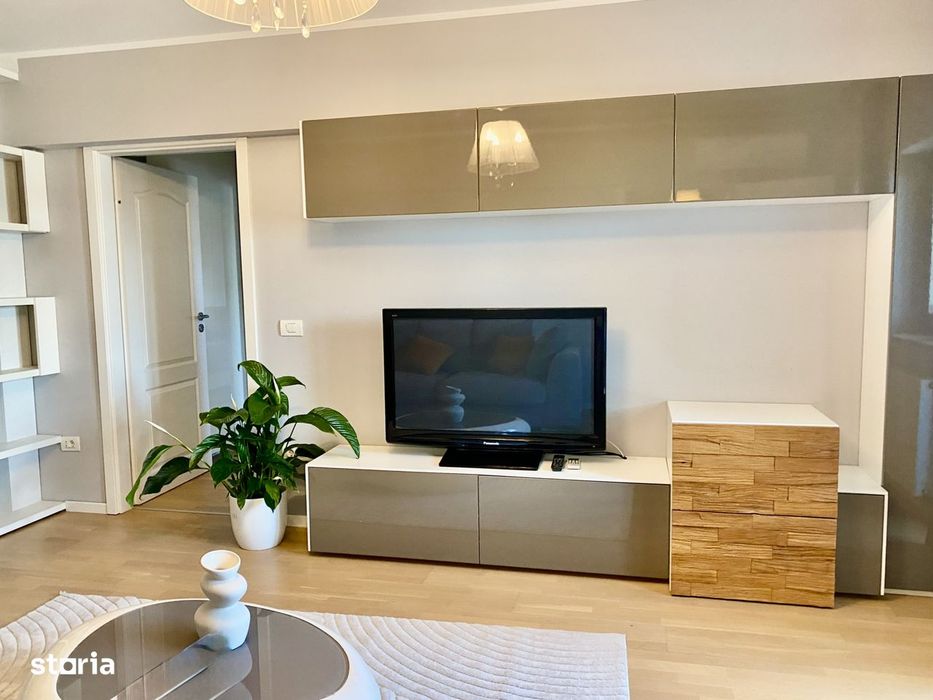 Apartament Aviatiei cu lift, decorat designer, prima inchiriere, utila