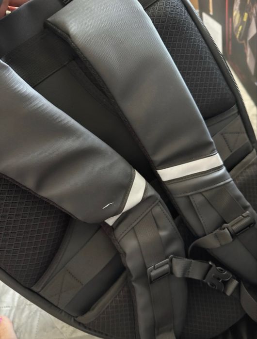 Rucsac Moto cu Ecran LED Programabil, Design Waterproof, Negru.