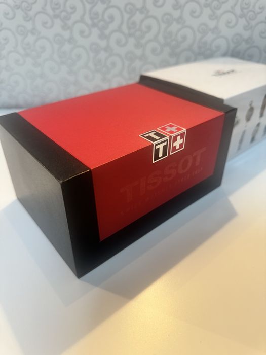 Часы Tissot T-Race Touch