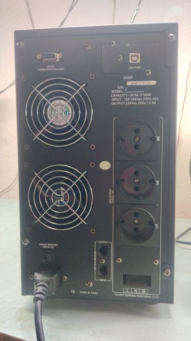 ИБП svc PT-3K-lcd