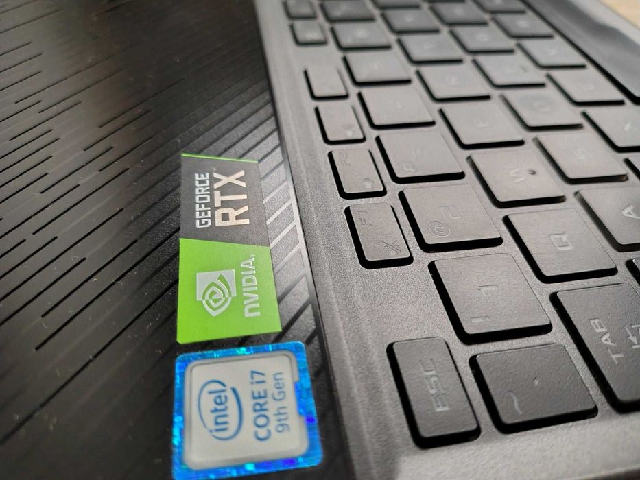 ASUS Zephyrus S15 Intel i7 9750H, 24GB RAM, 1TB SSD, 15", RTX 2070