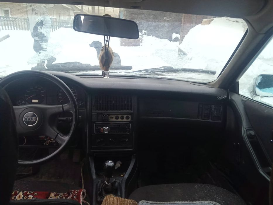 Продам машину Ауди 80.