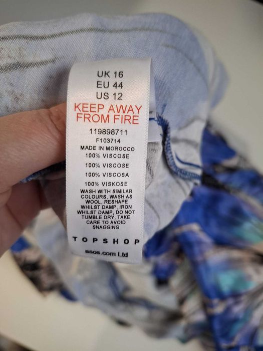 Rochita albastru aprins asimetrica