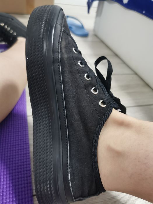 Adidași Tommy Hilfiger, 38, dama