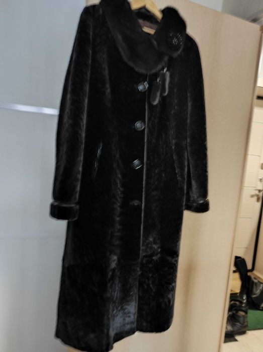 Продам шубу мутон